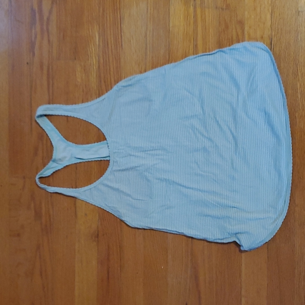 Lululemon Scalloped Hem Racer Back Tank Size 6 - Light Blue